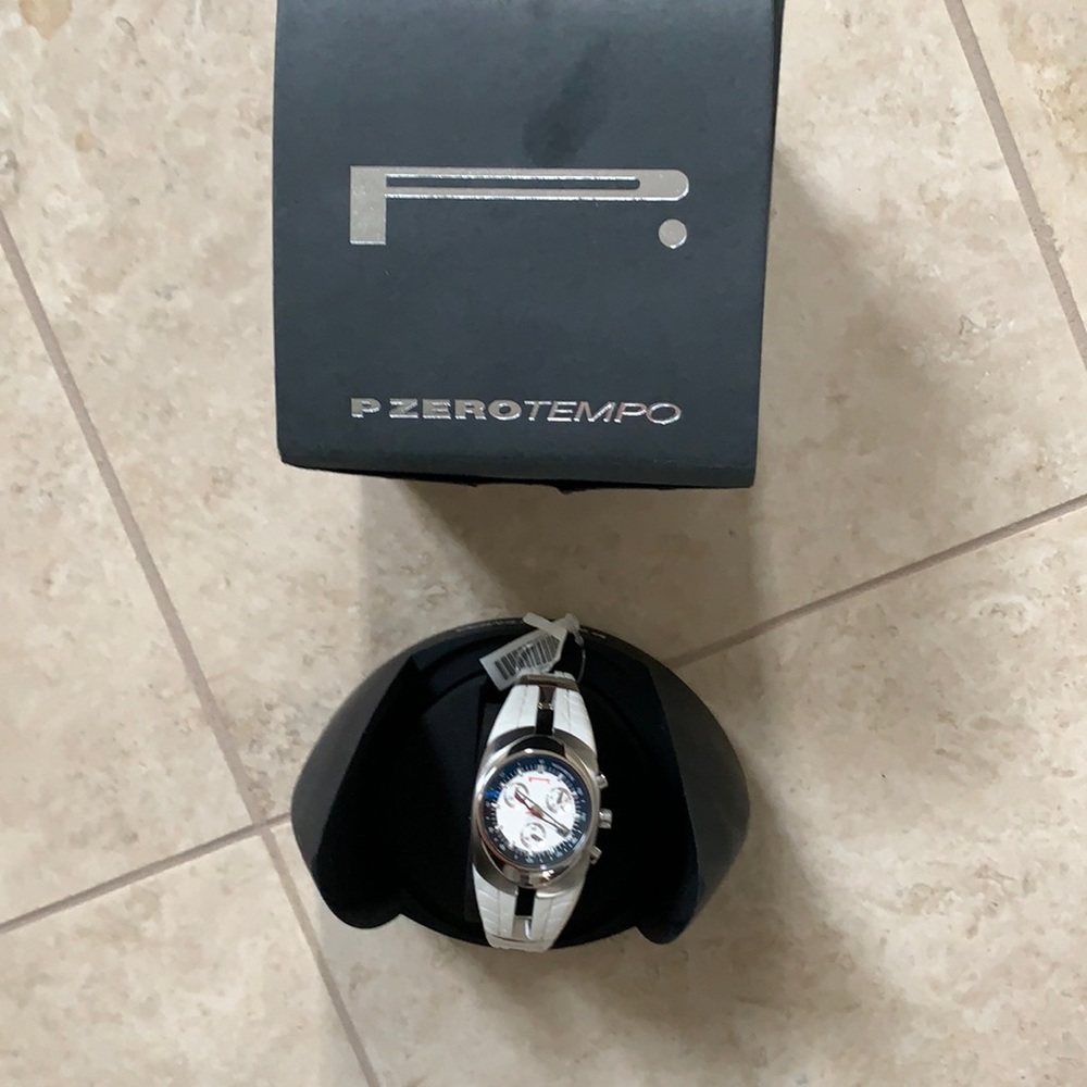 Pirelli PZEROTEMPO White Women’s Watch